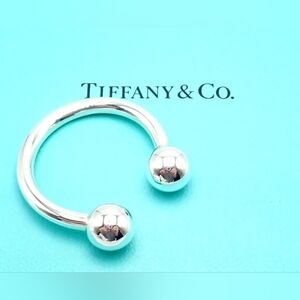 Auth. Tiffany & Co. Silver Classic Ball Keychain Keyring